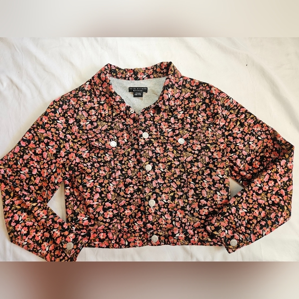 Social Standard By Sanctuary Black And Pink Floral Jean Jacket Size XL - Picture 1 of 13